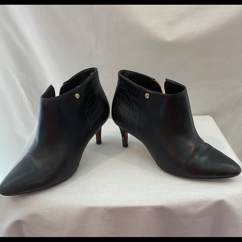 Antonio Melani ankle boots